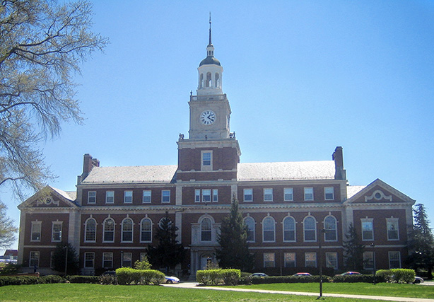 Founders Library at Howard University, Washington, D.C., designed by Albert Cassell. Image: Wikimedia Commons.
