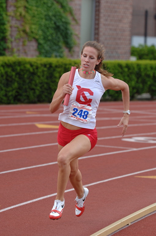 Morgan Uceny '07 competes in the 2006 ECAC track championships