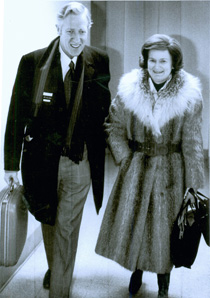 Patricia Carry Stewart with President Frank Rhodes