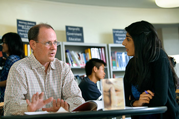 Doug Calby speaks to a Cornell student in 2009