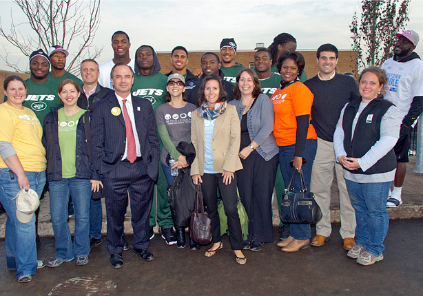 New York Jets members, New Jersey National Guard and Trust for Public Land leaders at Jesse Allen Park fitness zone installation