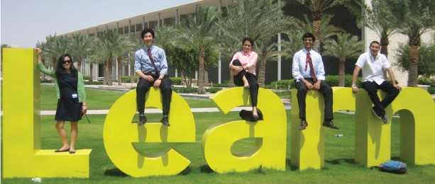 Ithaca undergrads on Weill Cornell-Qatar campus