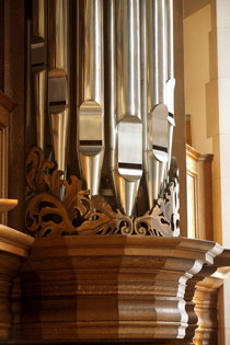 pipe organ detail